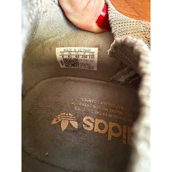 Adidas Originals NMD_R1 Silver Green Women's Running Sneaker IE9884 US8 - Picture 8 of 10